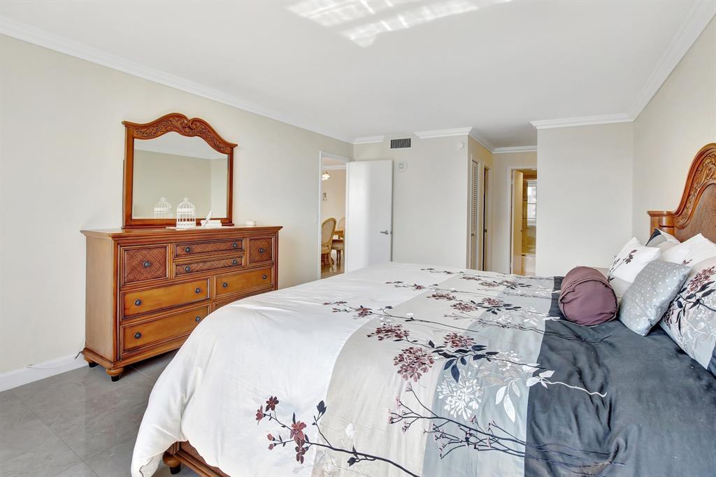 2000 South Ocean Boulevard, Unit 7J Lauderdale-by-the-Sea, FL 33062 - Photo 43 of 87