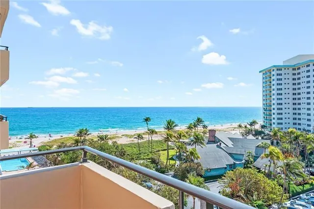 $599,000 | 2000 South Ocean Boulevard, Unit 7J, Lauderdale-by-the-Sea, FL 33062