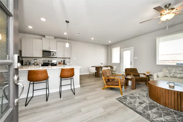 $2,600 | 14810 Slow River Avenue, Houston, TX 77082