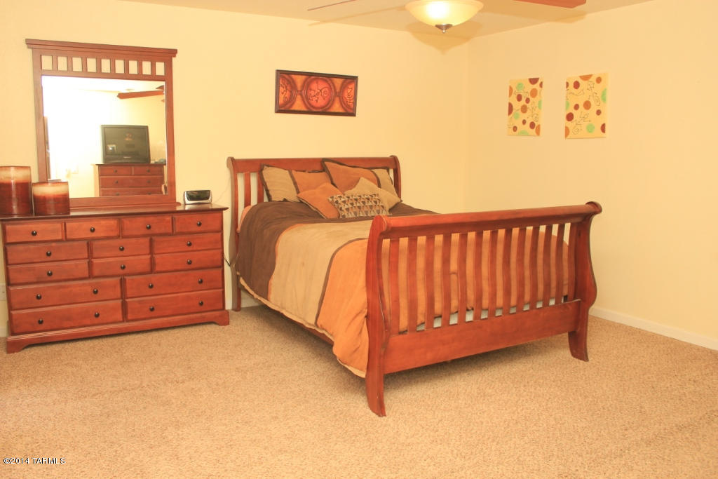 1310 West Panorama Road Tucson, AZ 85704 - Photo 9 of 19 Gallery Image 9