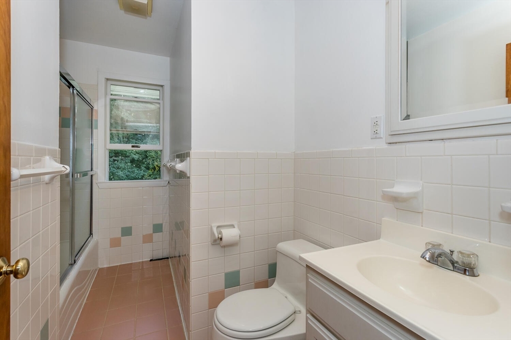 19 Walnut Knolls Canton, MA 02021 - Photo 16 of 22