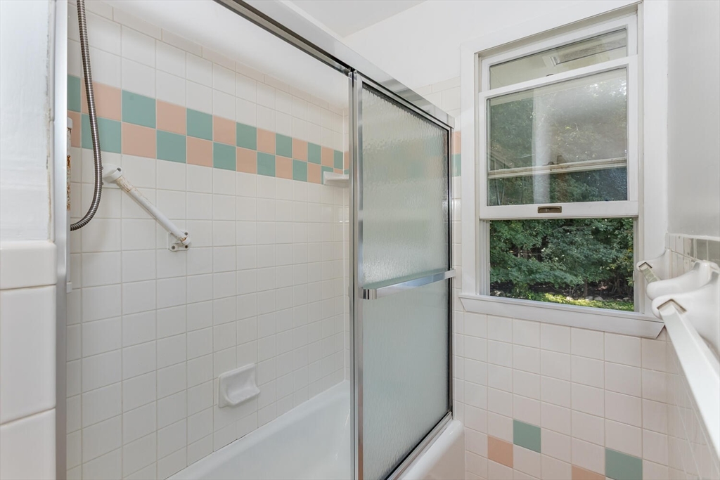 19 Walnut Knolls Canton, MA 02021 - Photo 17 of 22