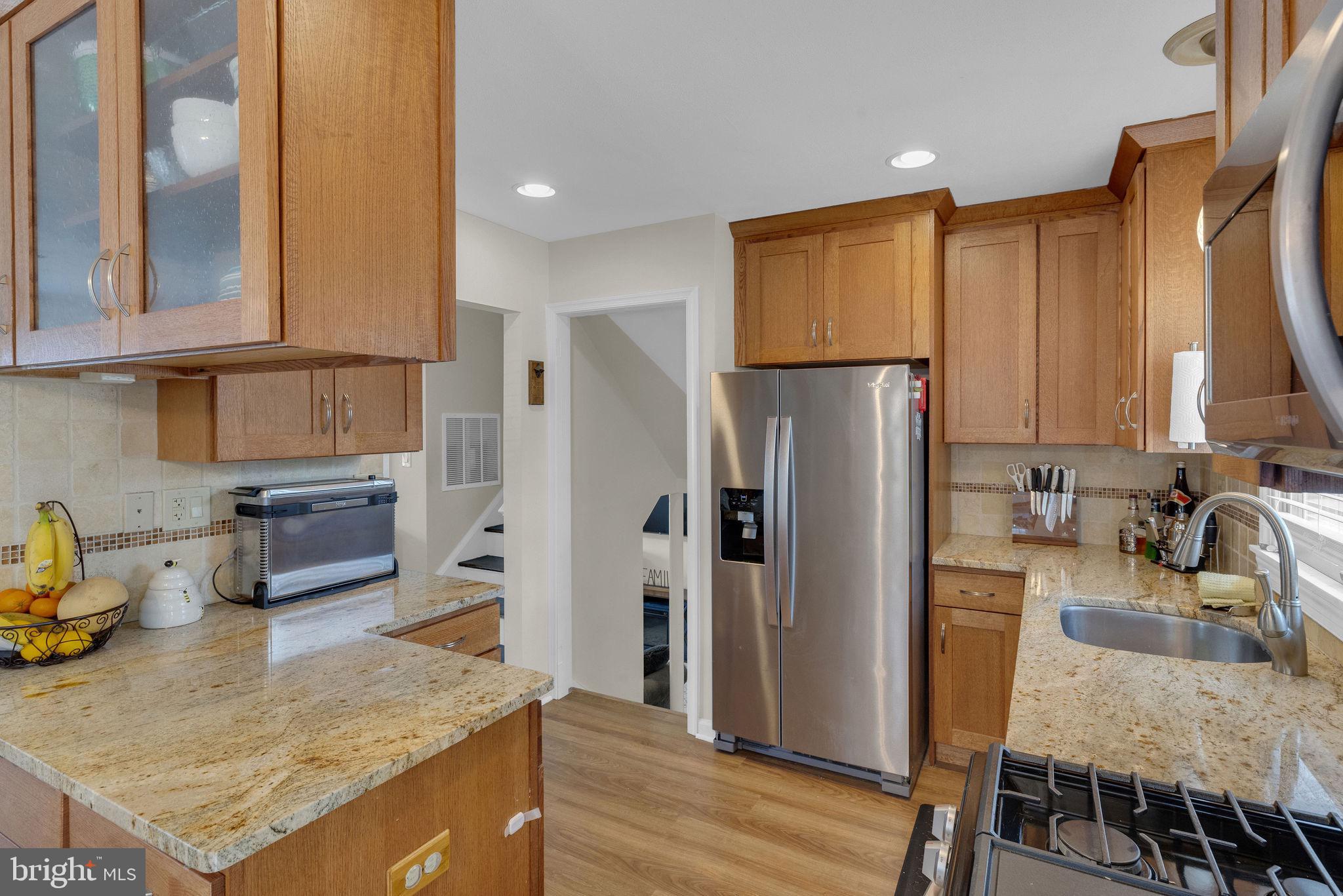 8 Phaeton Drive Hamilton, NJ 08690 - Photo 12 of 31 8 Phaeton Drive
Kitchen