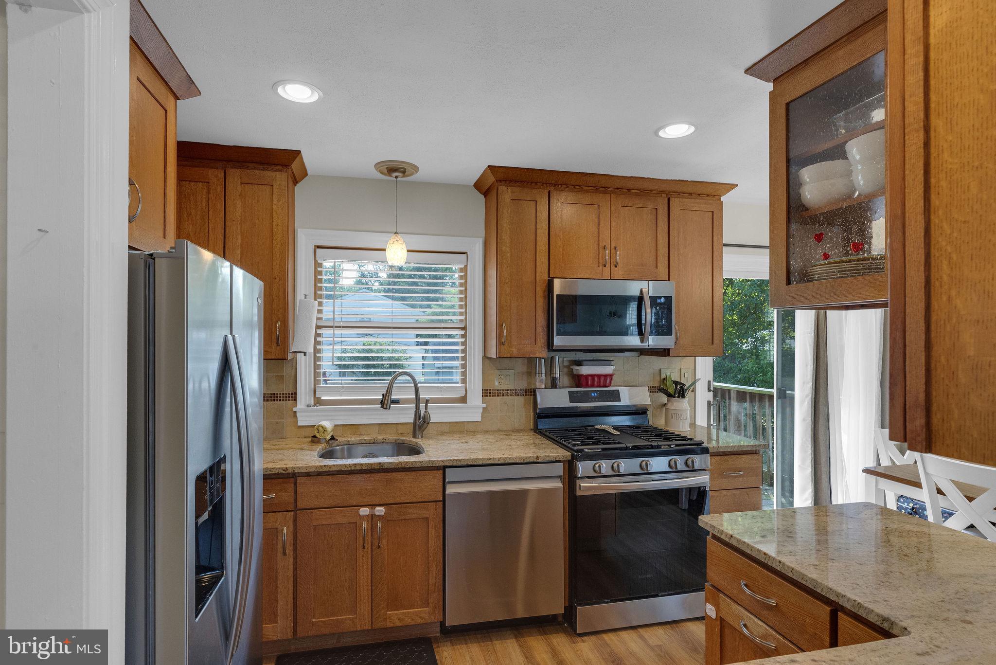 8 Phaeton Drive Hamilton, NJ 08690 - Photo 13 of 31 8 Phaeton Drive
Kitchen