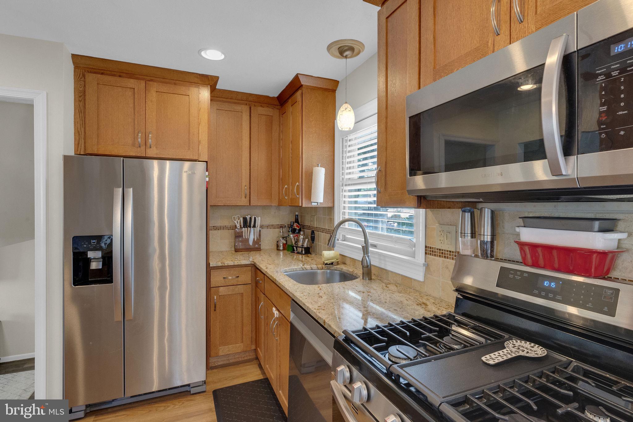 8 Phaeton Drive Hamilton, NJ 08690 - Photo 14 of 31 8 Phaeton Drive
Kitchen