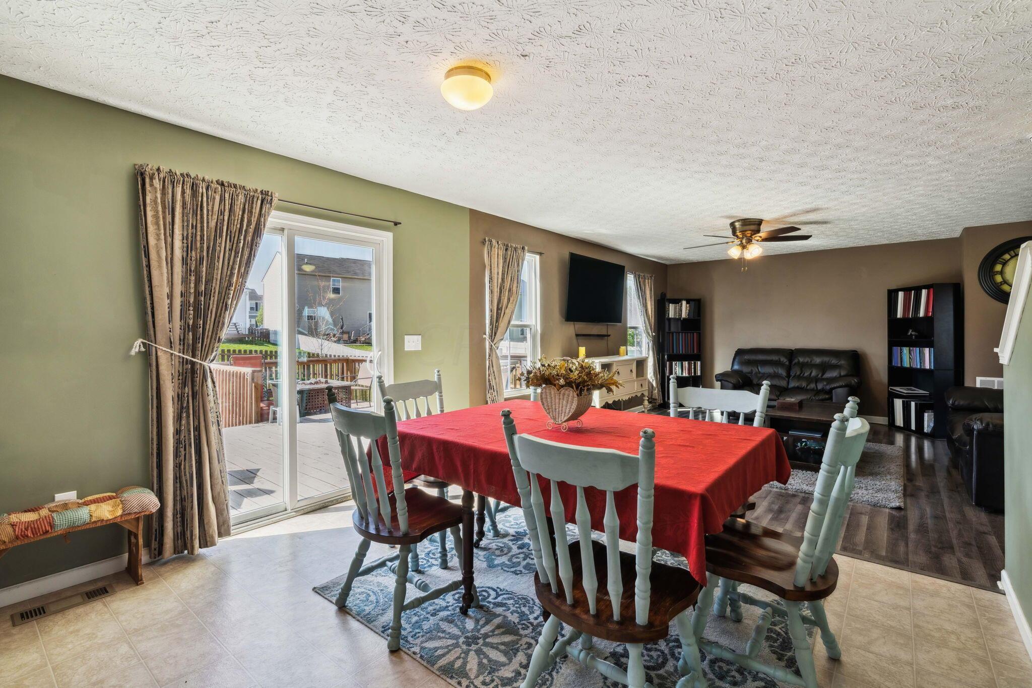 2546 Sun Ridge Court Lancaster, OH 43130 - Photo 11 of 46 9-web-or-mls-2546-sun-ridge-ct