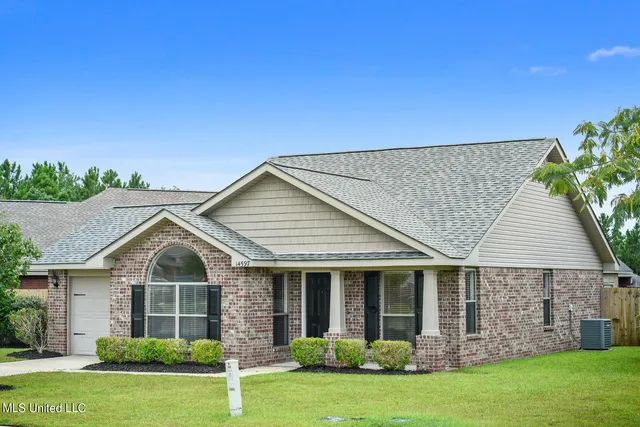 $1,650 | 14597 Canal Crossing Boulevard, Gulfport, MS 39503