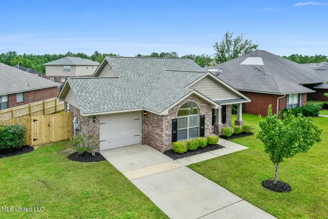 $1,650 | 14597 Canal Crossing Boulevard, Gulfport, MS 39503
