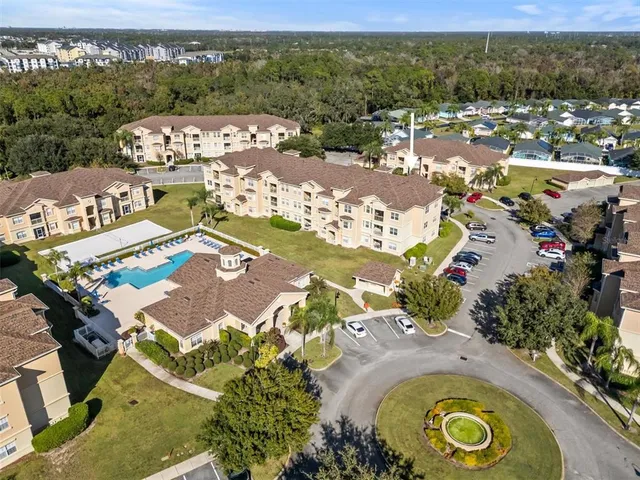 $269,000 | 301 Terrace Ridge Circle, Unit 301, Davenport, FL 33896