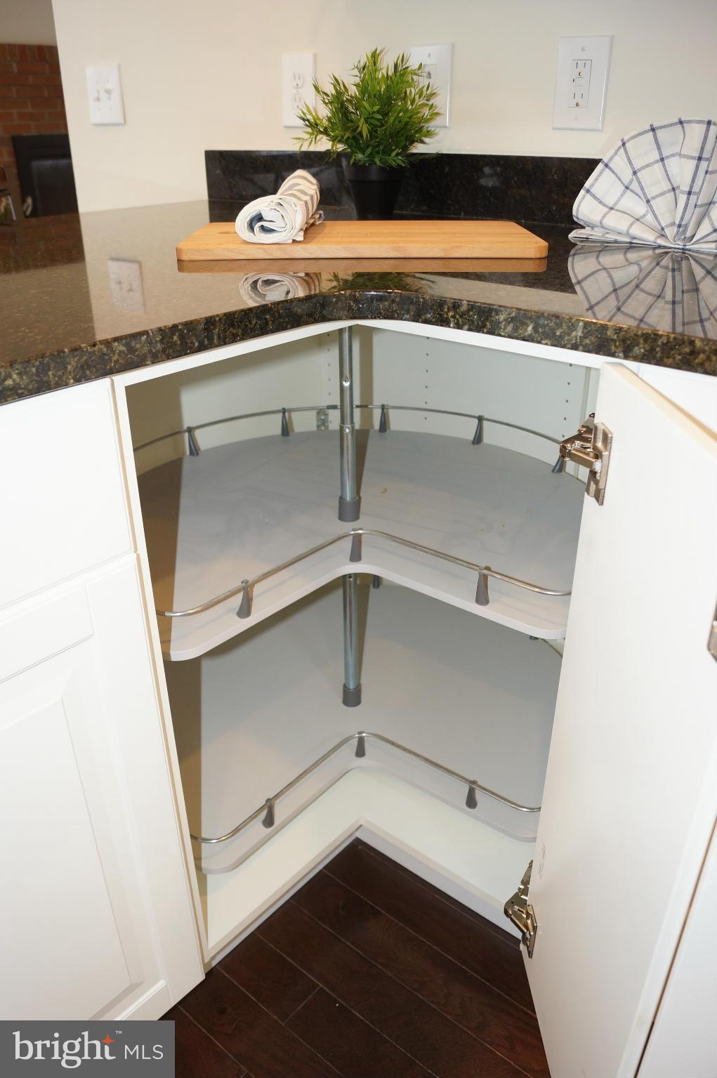 2846 Meadowbrook Road Federalsburg, MD 21632 - Photo 9 of 30 High End Custom Cabinets
