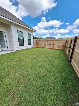 $1,979 | 14810 Jefferson Highway, Baton Rouge, LA 70817