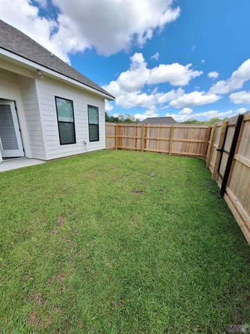 $1,979 | 14810 Jefferson Highway, Baton Rouge, LA 70817