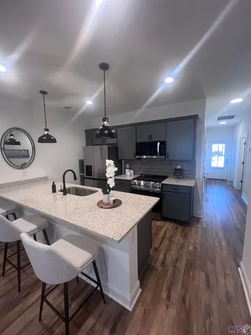 $1,979 | 14810 Jefferson Highway, Baton Rouge, LA 70817