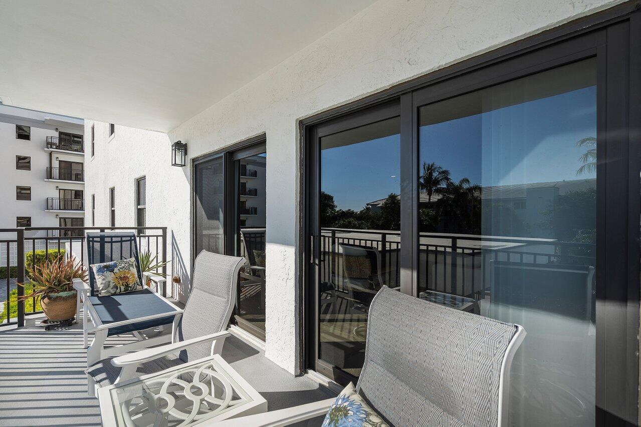 2677 South Ocean Boulevard, Unit 2B Boca Raton, FL 33432 - Photo 28 of 37 028-2677SouthOceanBoulevard-2B-BocaRaton