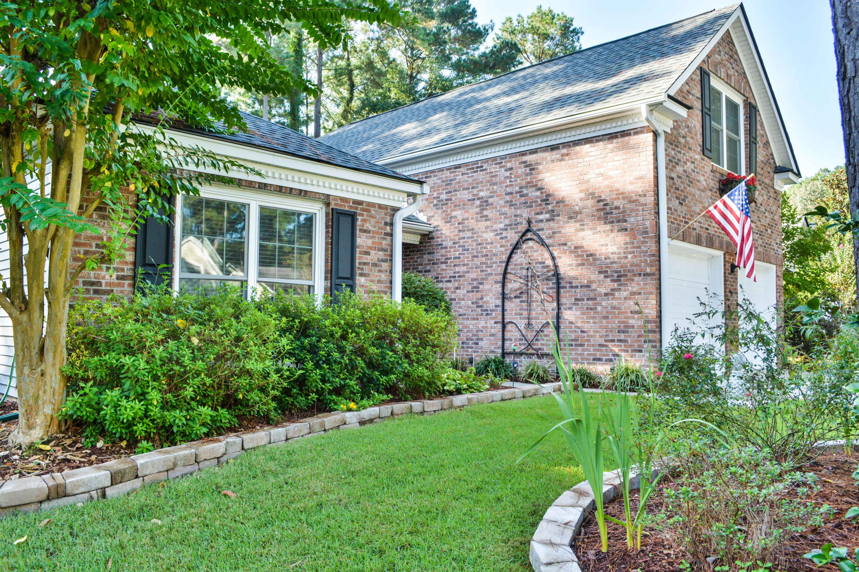 535 Pointe Of Oaks Road Summerville, SC 29485 - Photo 3 of 35 DSC_0085
