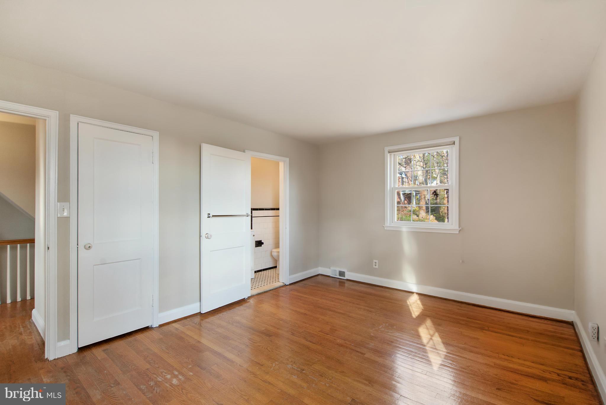 3900 Deepwood Road Baltimore, MD 21218 - Photo 21 of 30 Bedroom (Master)