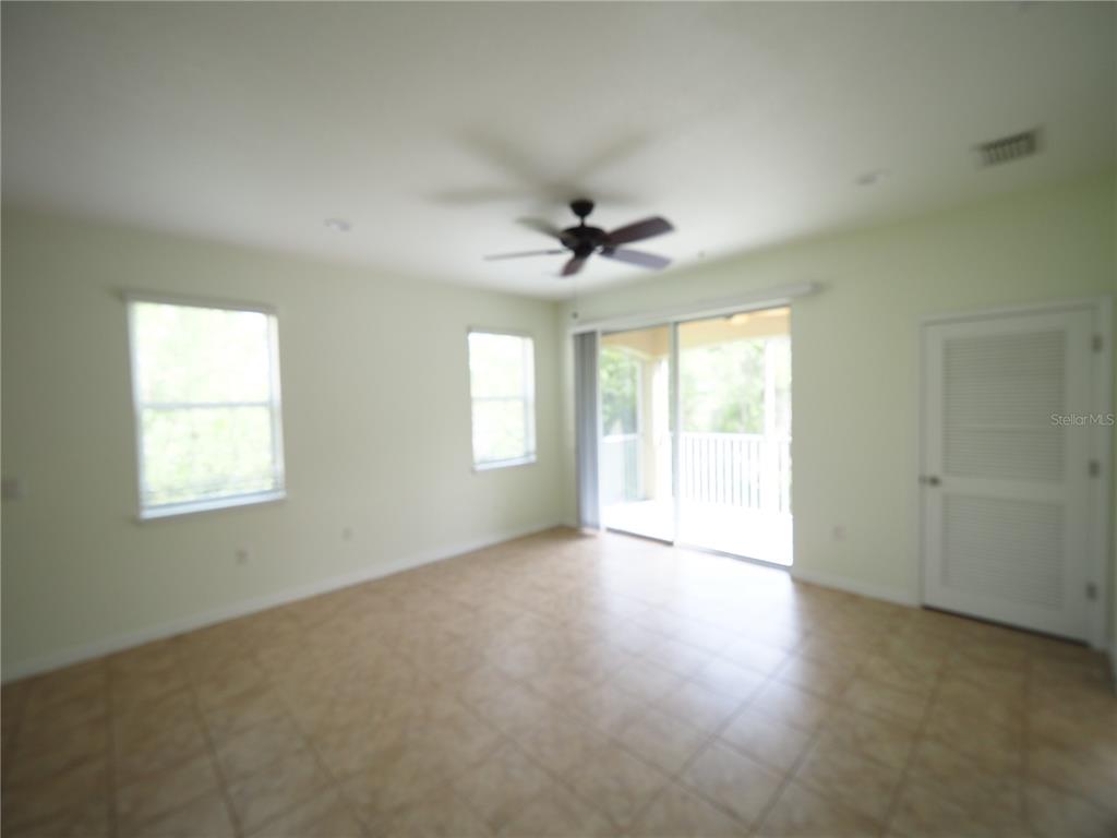 8140 Enclave Way, Unit 101 Sarasota, FL 34243 - Photo 13 of 32