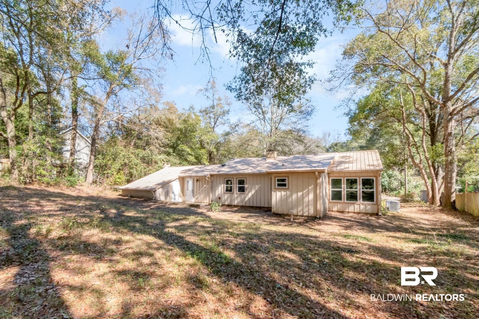 410 St John Place Mobile, AL 36609 - Photo 25 of 32 Back of property