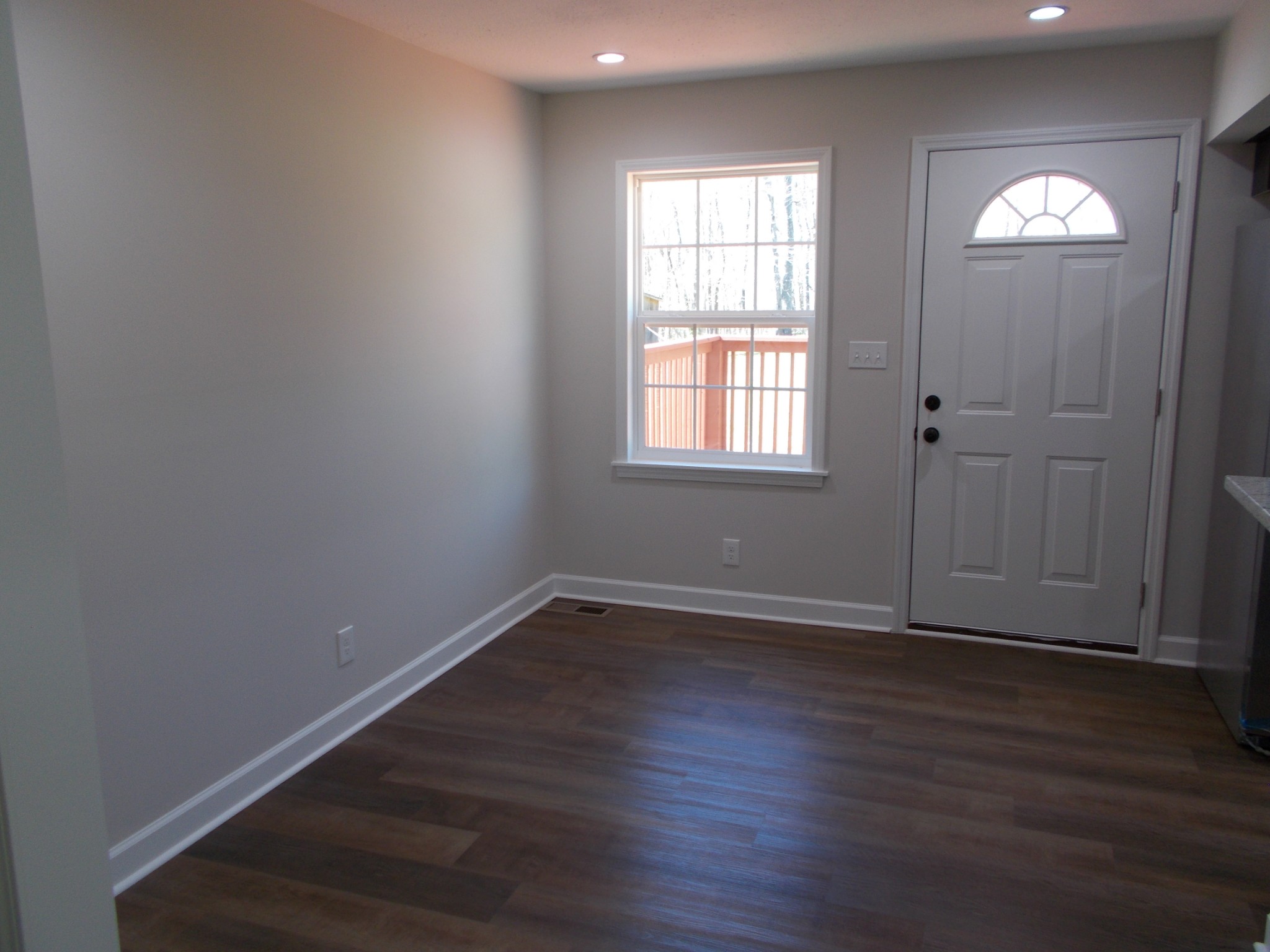 345 Stage Road Charlotte, TN 37036 - Photo 7 of 38 Gallery Image 7