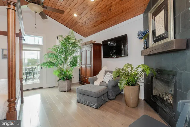 $1,100,000 | 1934 Quicksburg Road, Quicksburg, VA 22847