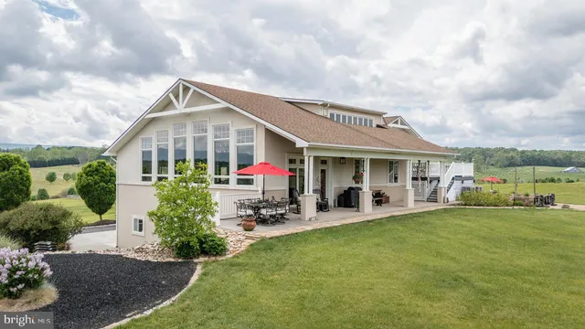 $1,100,000 | 1934 Quicksburg Road, Quicksburg, VA 22847