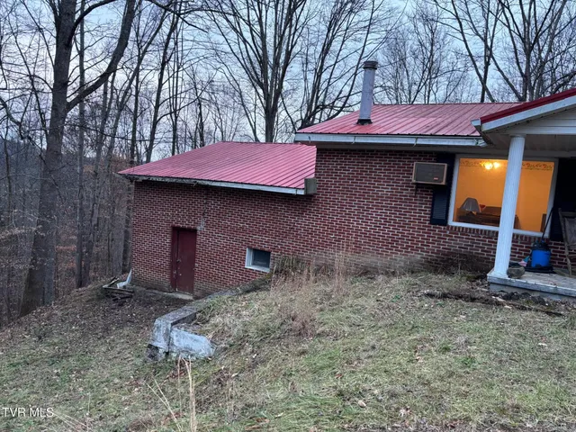 $55,000 | 358 Wagon Trail, Haysi, VA 24256