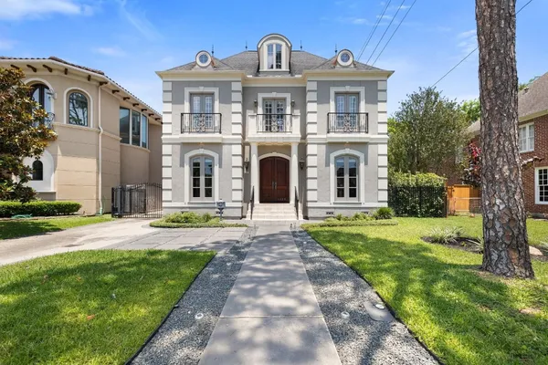 $1,575,000 | 4820 Linden Street, Bellaire, TX 77401