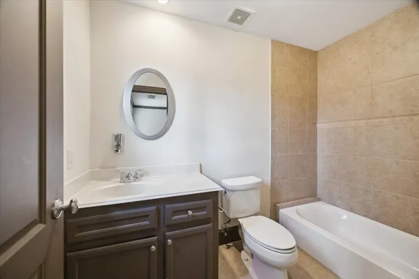 $1,575,000 | 4820 Linden Street, Bellaire, TX 77401