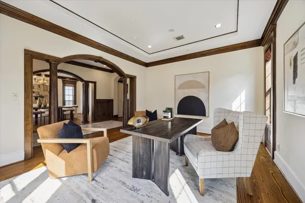 $1,575,000 | 4820 Linden Street, Bellaire, TX 77401