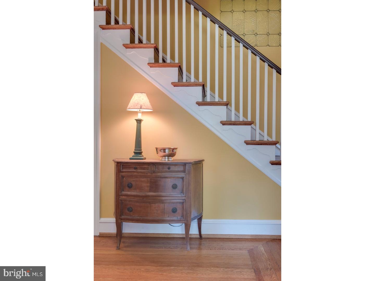 548 Hansell Road Wynnewood, PA 19096 - Photo 3 of 25 Foyer