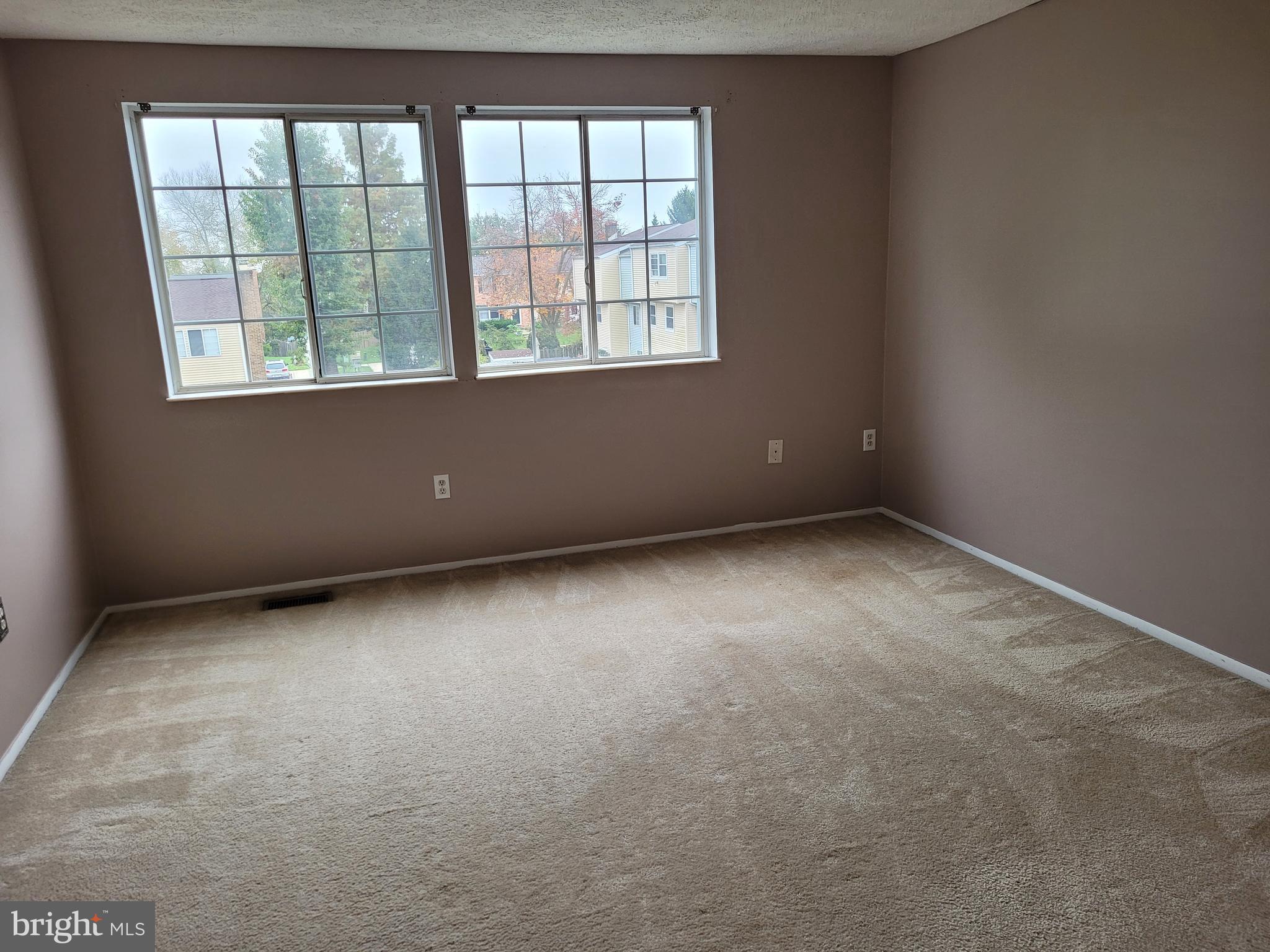 1788 Springfield Lane Frederick, MD 21702 - Photo 11 of 15 Large Master bedroom, facing front of home.