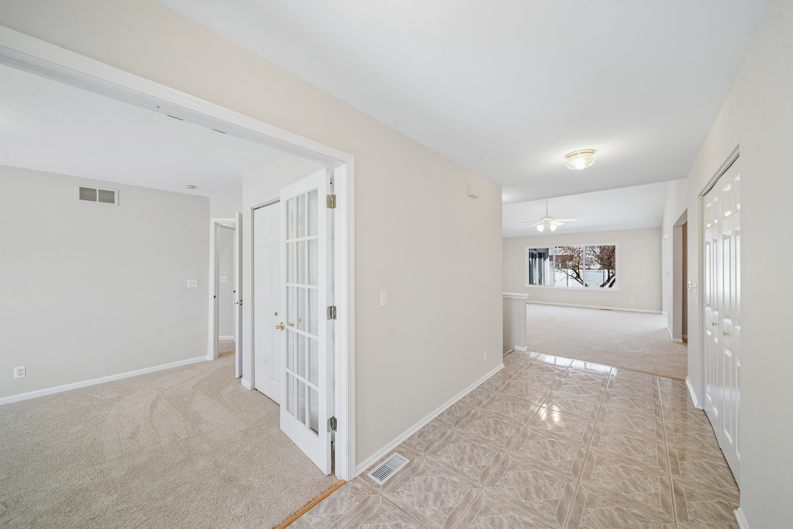 233 Spring Court North Aurora, IL 60542 - Photo 12 of 18 a view of a hallway with closet area