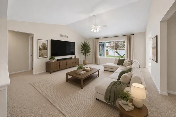 $415,000 | 233 Spring Court, North Aurora, IL 60542
