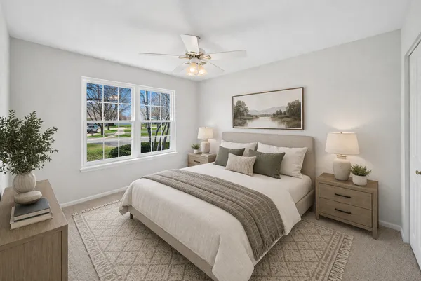 $415,000 | 233 Spring Court, North Aurora, IL 60542