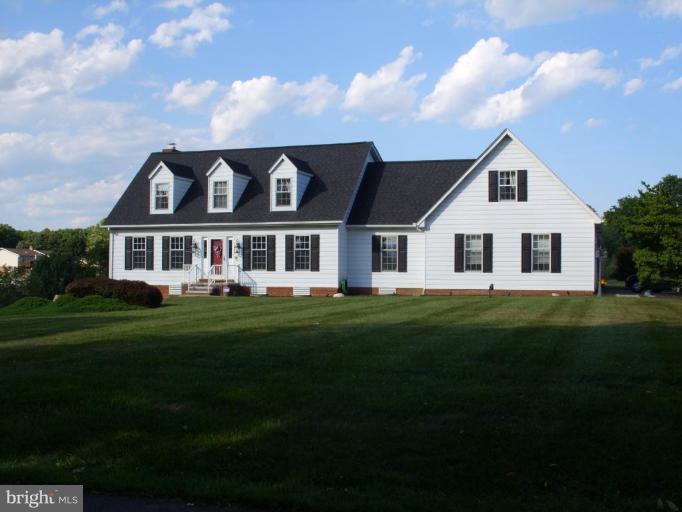 3216 Sigler Road Jefferson, MD 21755 - Photo 3 of 23 Exterior (Main)