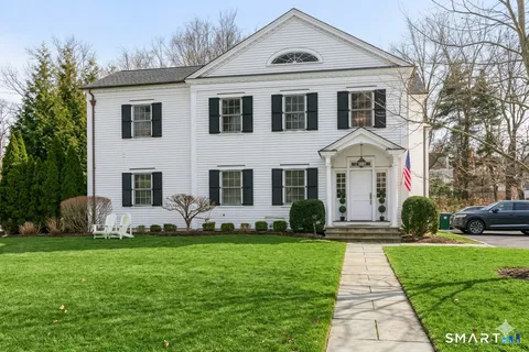 $1,799,000 | 127 Spruce Street, Unit 127, Fairfield, CT 06890