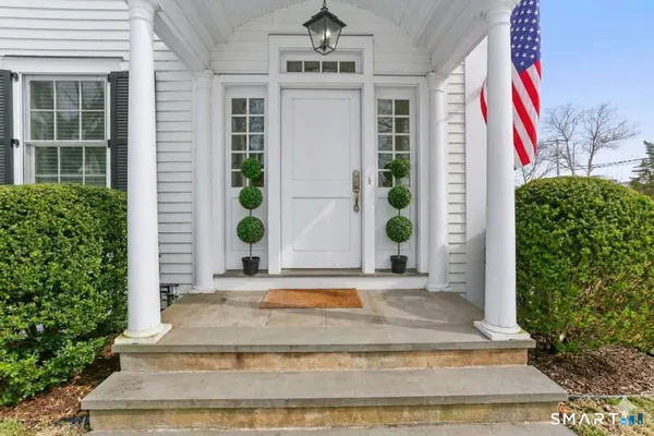 $1,799,000 | 127 Spruce Street, Unit 127, Fairfield, CT 06890