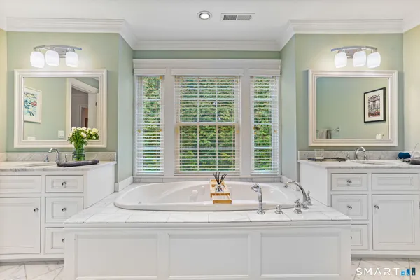 $1,799,000 | 127 Spruce Street, Unit 127, Fairfield, CT 06890