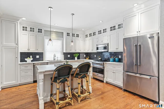 $1,799,000 | 127 Spruce Street, Unit 127, Fairfield, CT 06890