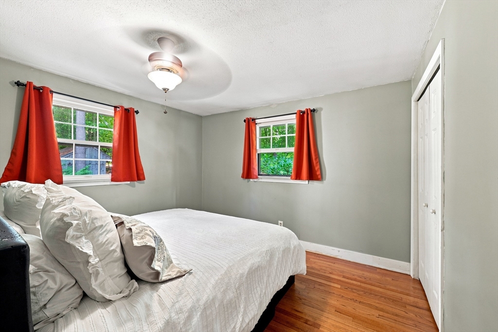 93 Leno Road Holland, MA 01521 - Photo 13 of 42 Gallery Image 13
