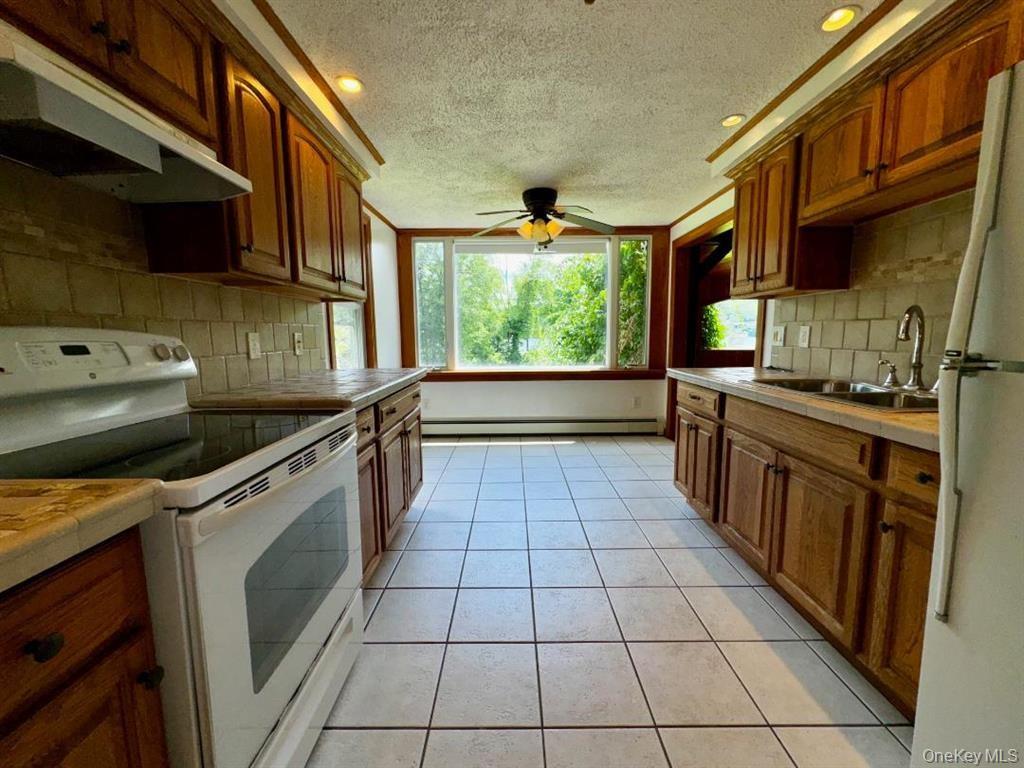8 Lake Avenue Monroe, NY 10950 - Photo 17 of 30