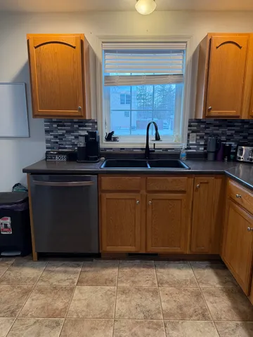 $470,000 | 9 Amy Way, Concord, NH 03303