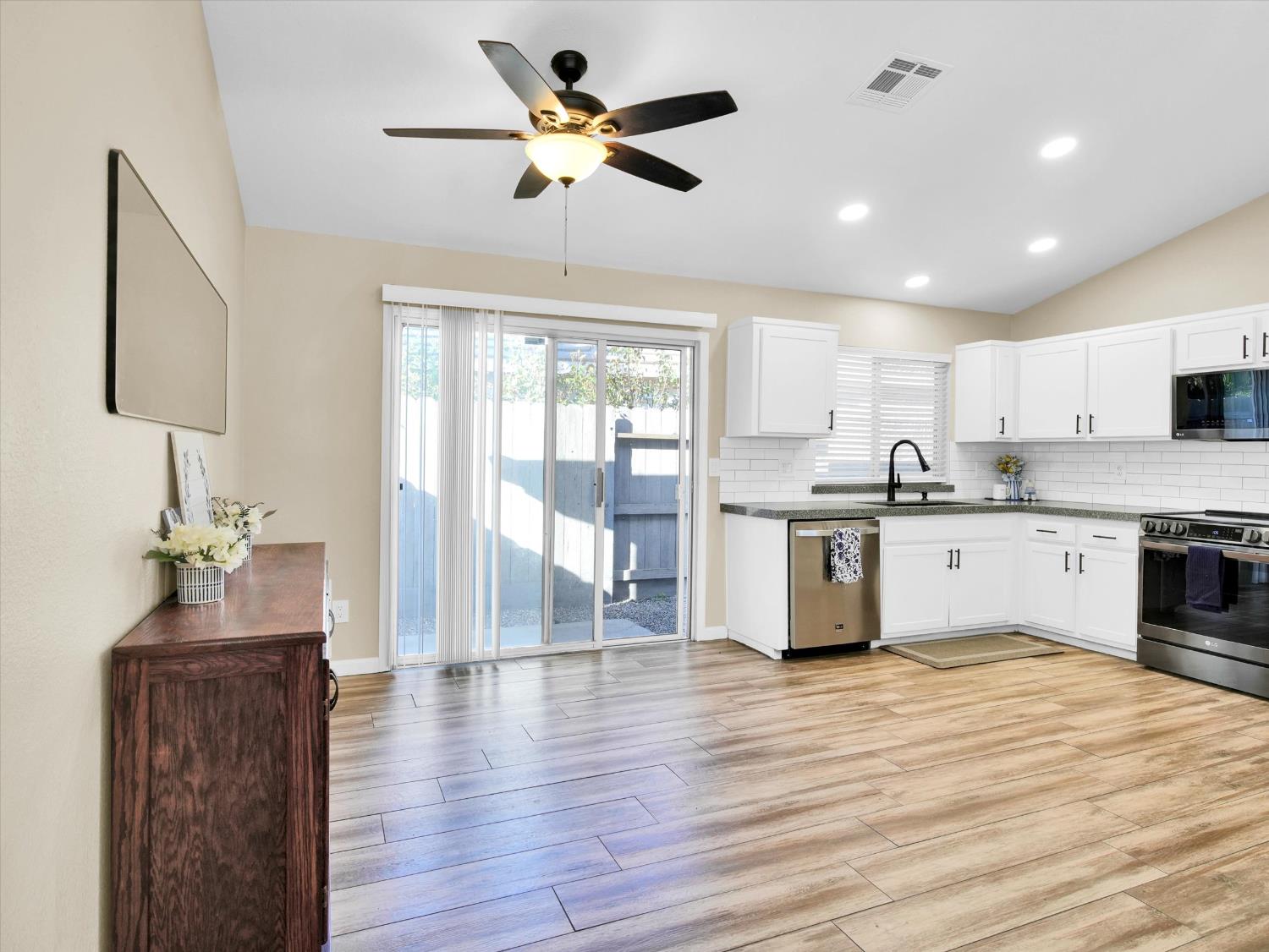 5101 Vigna Way Salida, CA 95368 - Photo 6 of 25