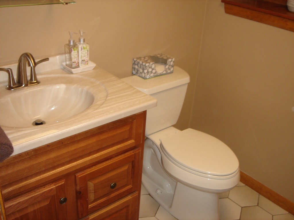 5 Cheshire Road Sharon, MA 02067 - Photo 14 of 17 Gallery Image 14