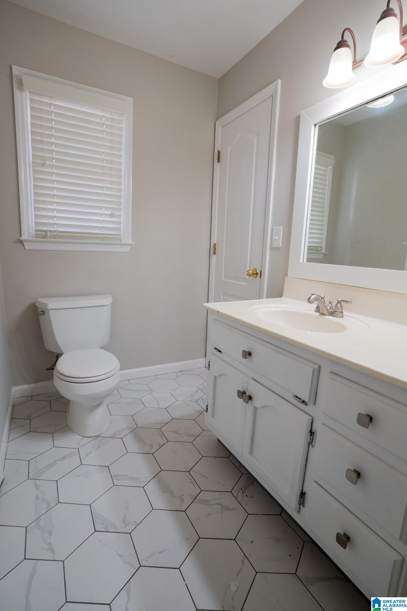 4834 Sulphur Springs Road Hoover, AL 35226 - Photo 15 of 22