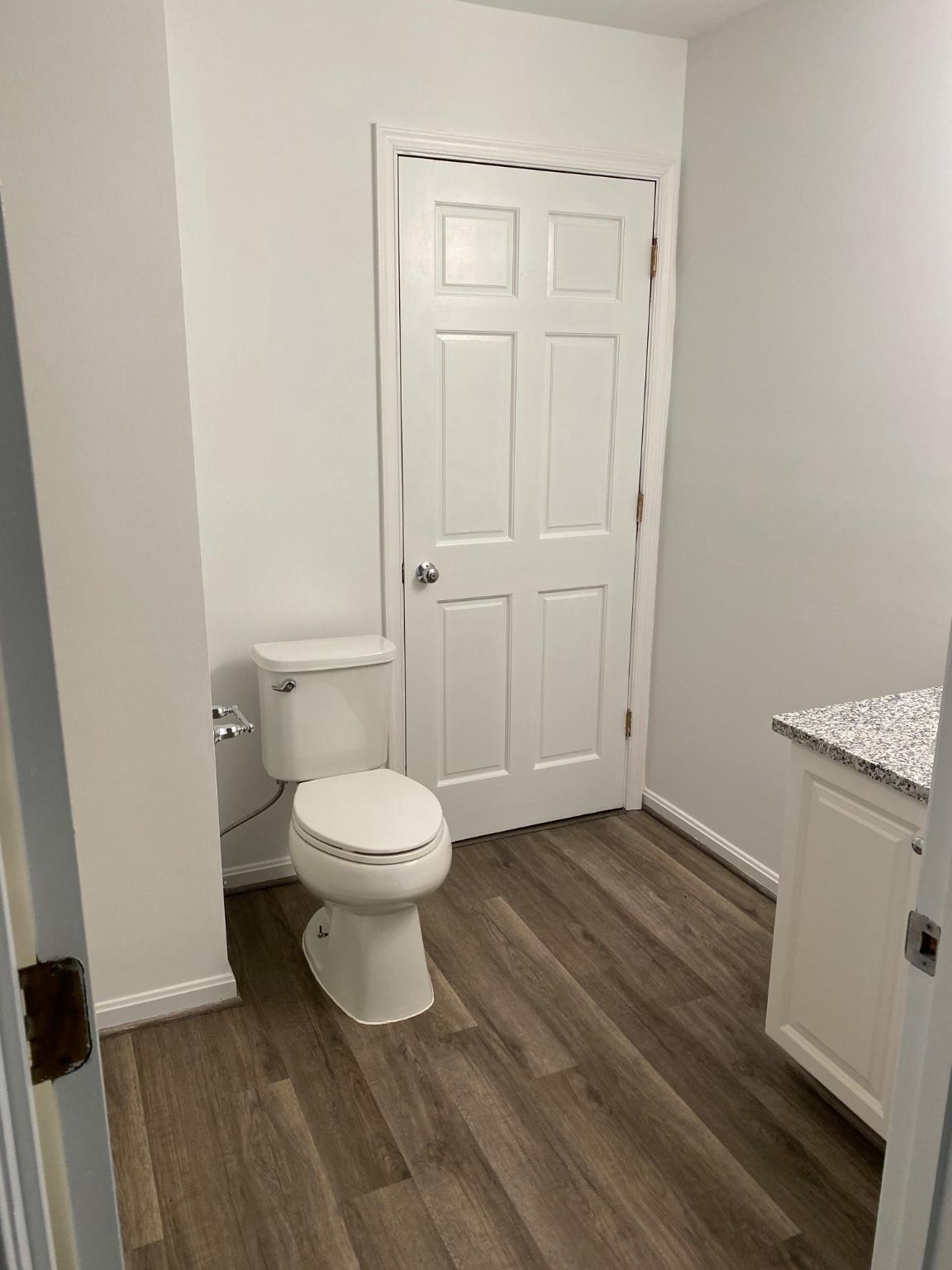 9292 Old Dumfries Road Catlett, VA 20119 - Photo 14 of 31 First floor full bathroom