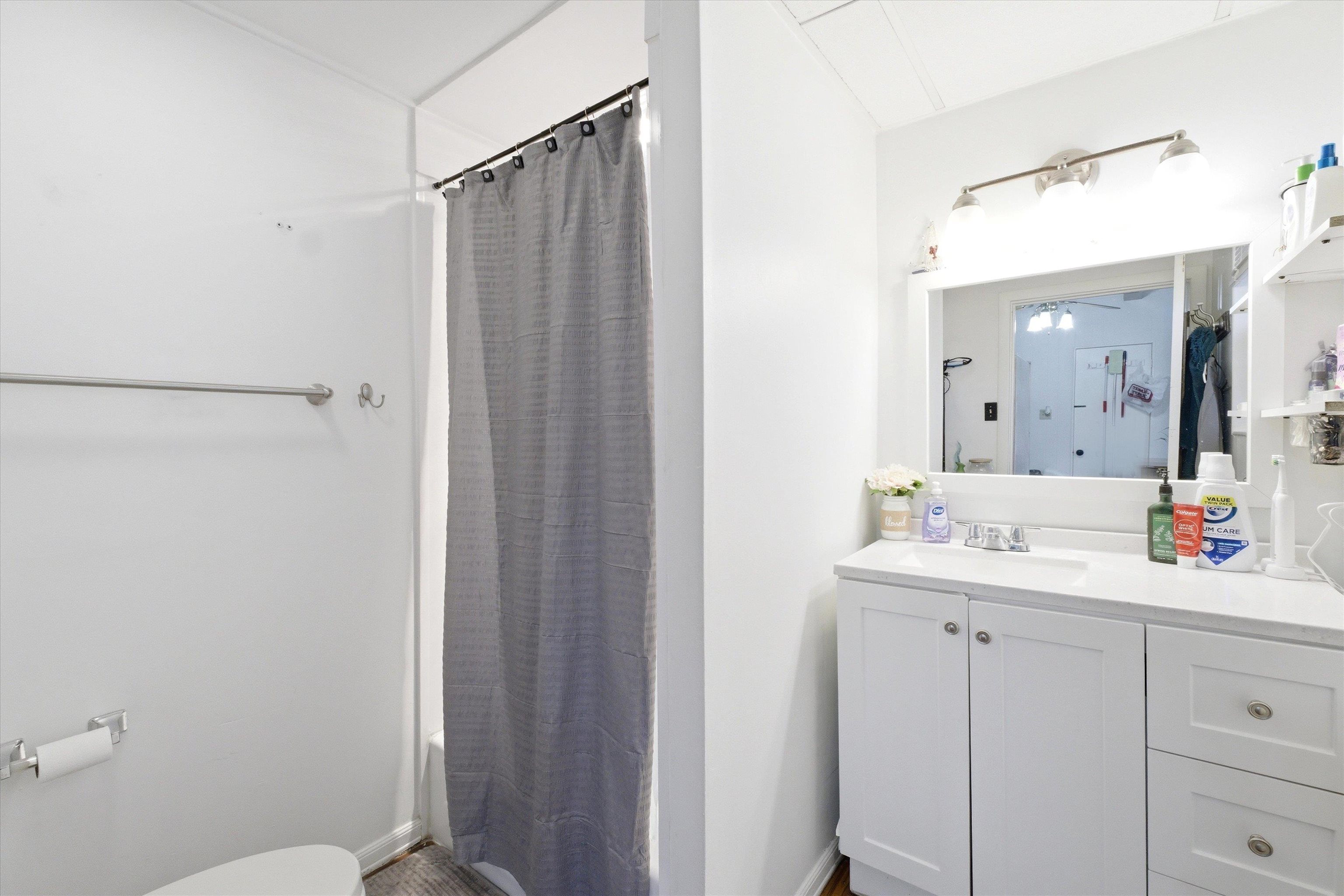 636 Summer Street Manchester, NH 03103 - Photo 21 of 54