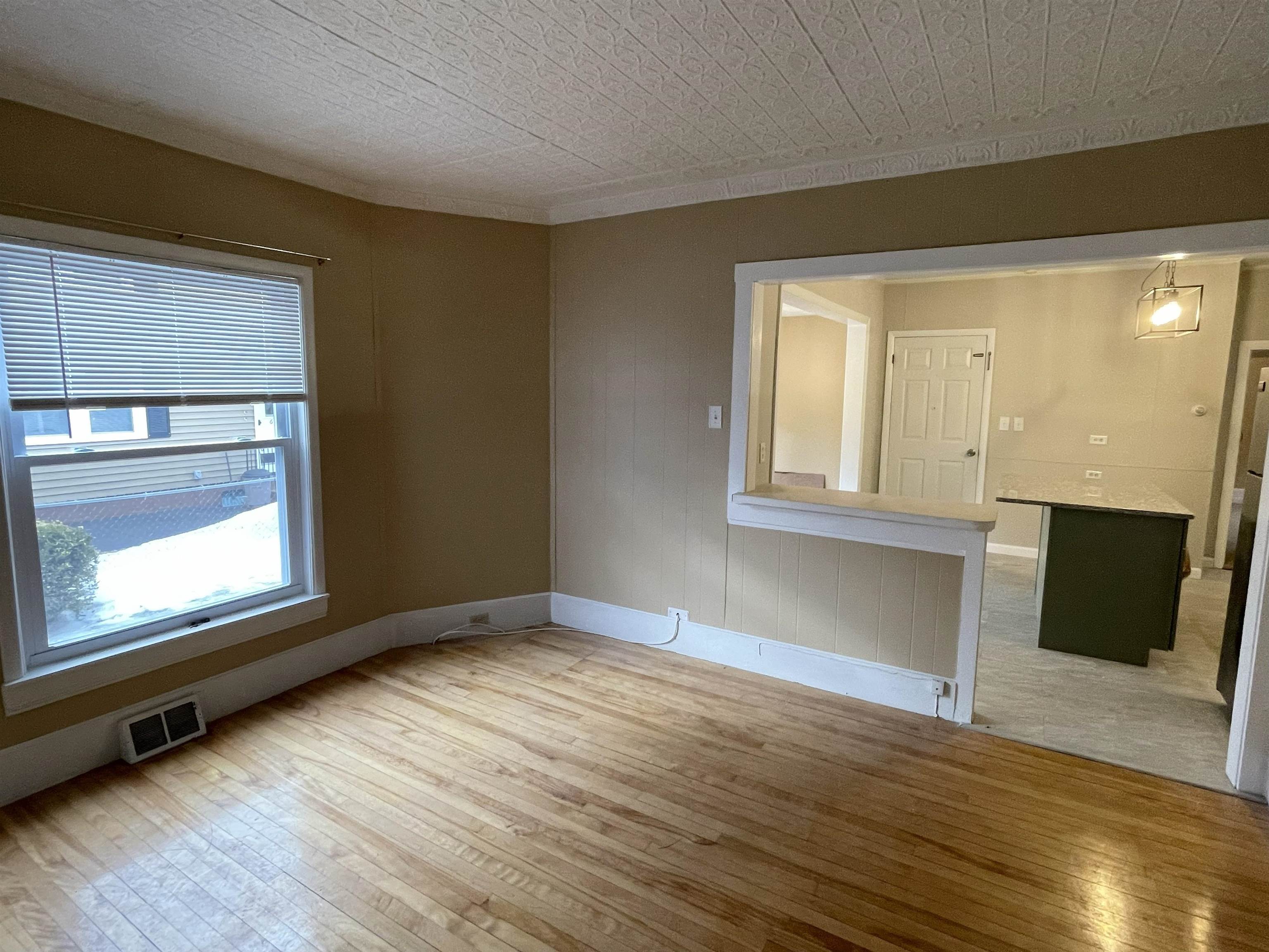 636 Summer Street Manchester, NH 03103 - Photo 33 of 54