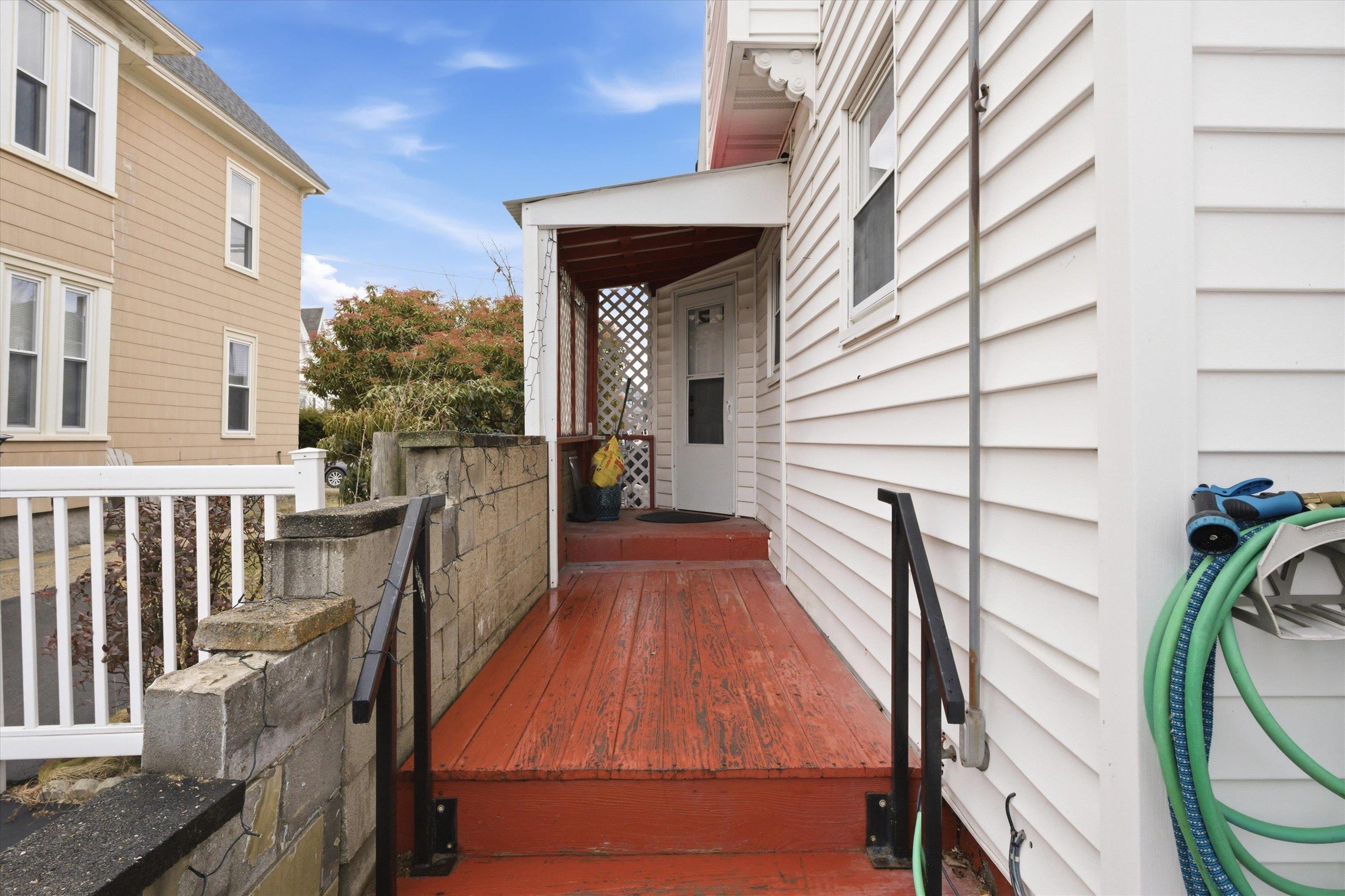 636 Summer Street Manchester, NH 03103 - Photo 49 of 54