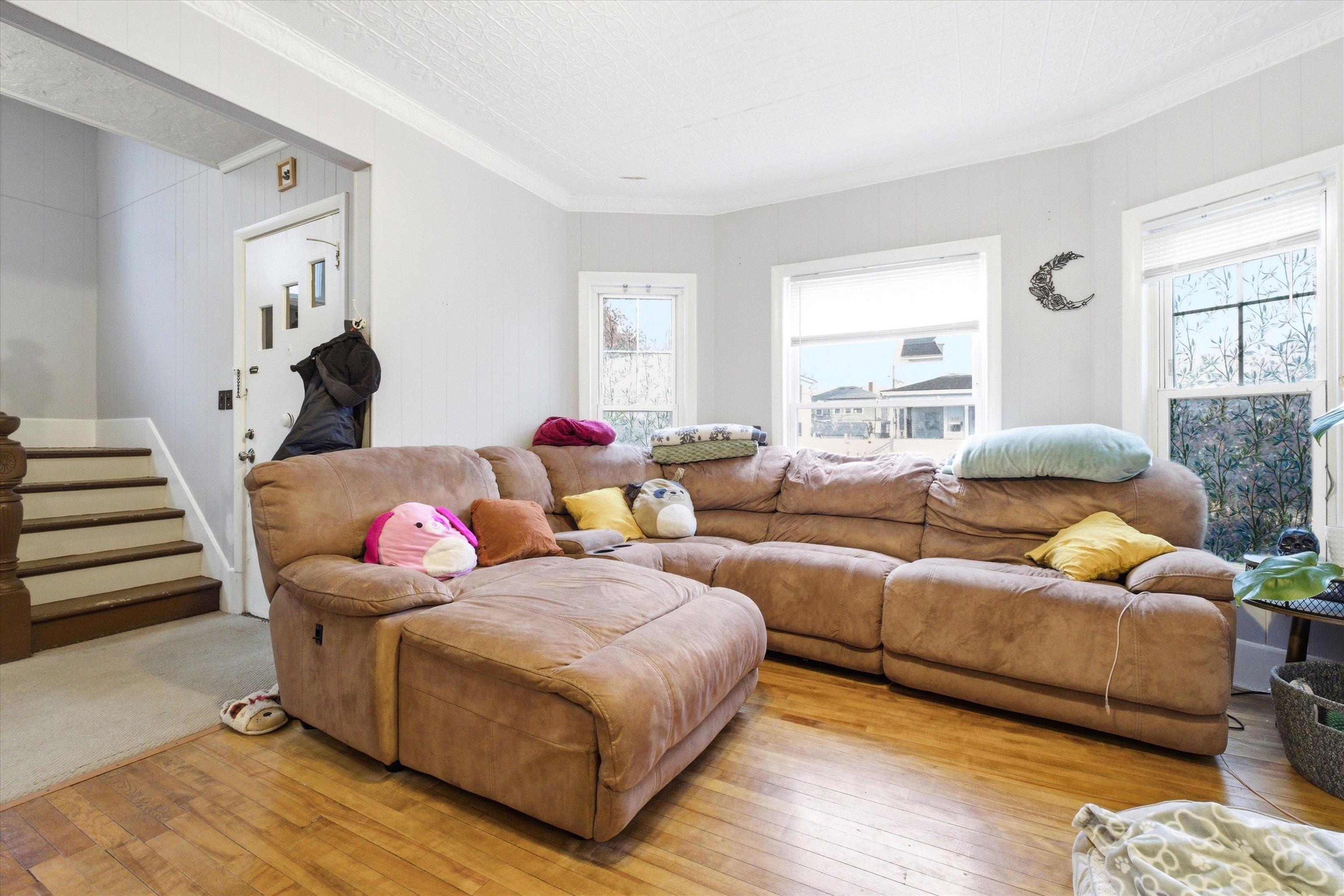 636 Summer Street Manchester, NH 03103 - Photo 6 of 54